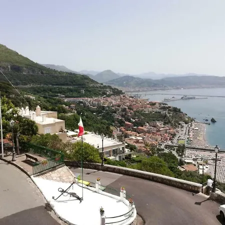 ' Tra Cielo E Mare ' * Vietri