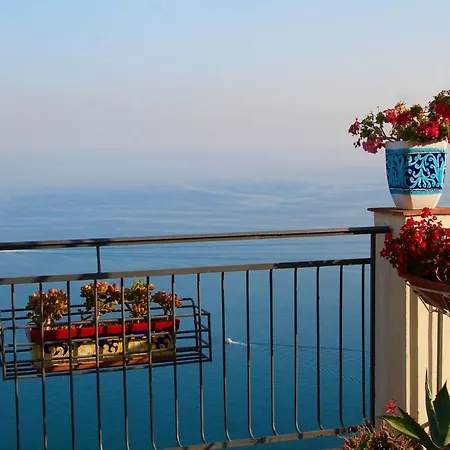 Appartamento ' Tra Cielo E Mare '