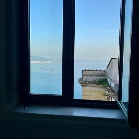 ' Tra Cielo E Mare '